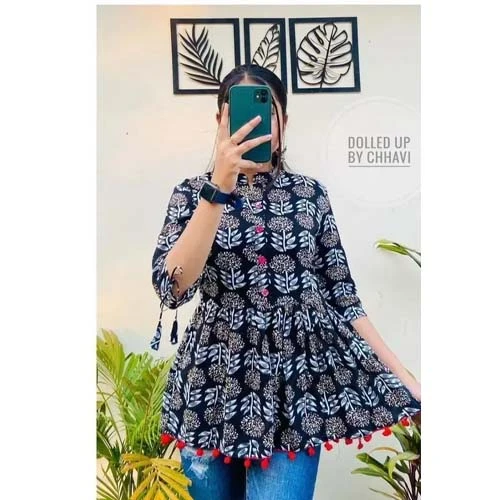 Stylish rayon printed top for women