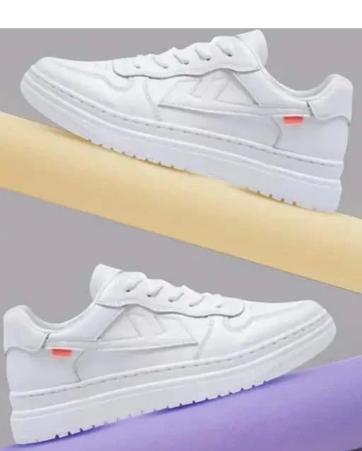 Modern Fashionable Men Casual Shoes